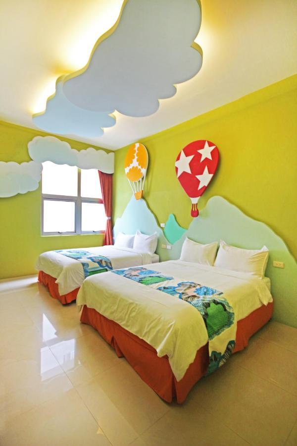 Fun Trip - Little Castle & Oscar B&B Taitung Ngoại thất bức ảnh