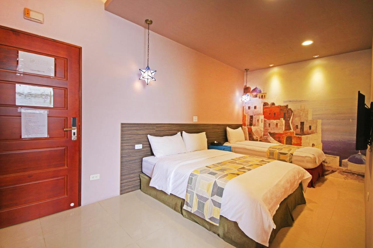 Fun Trip - Little Castle & Oscar B&B Taitung Ngoại thất bức ảnh