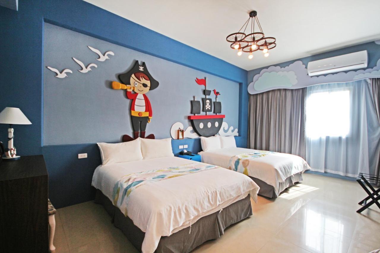 Fun Trip - Little Castle & Oscar B&B Taitung Ngoại thất bức ảnh